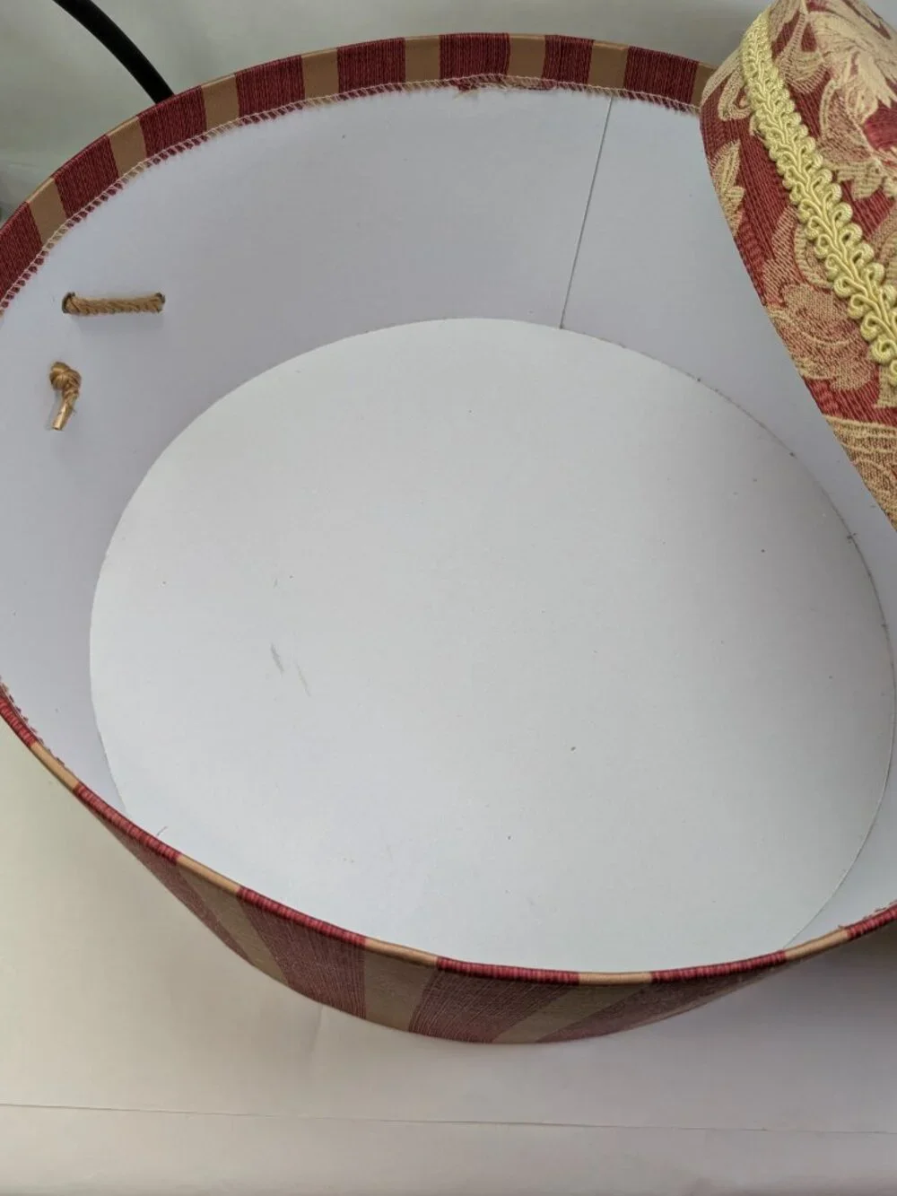 Vintage Red Fabric Covered Round Hat Box Padded Damask Lid Striped Storage 16